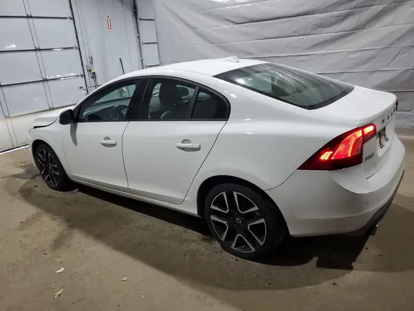 YV140MTL1H2428040 2017 VOLVO S60 - Image 2