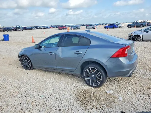 YV140MTL1J2455129 2018 VOLVO S60 - Image 2
