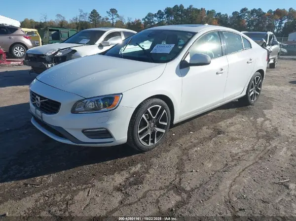 YV140MTL2H2424322 2017 VOLVO S60 - Image 2
