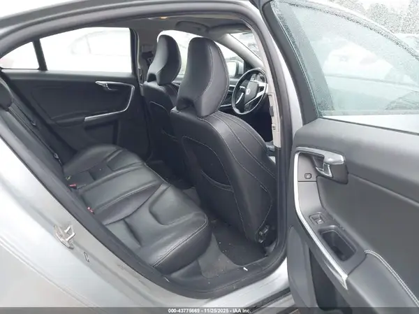 YV140MTL2H2431612 2017 VOLVO S60 - Image 8
