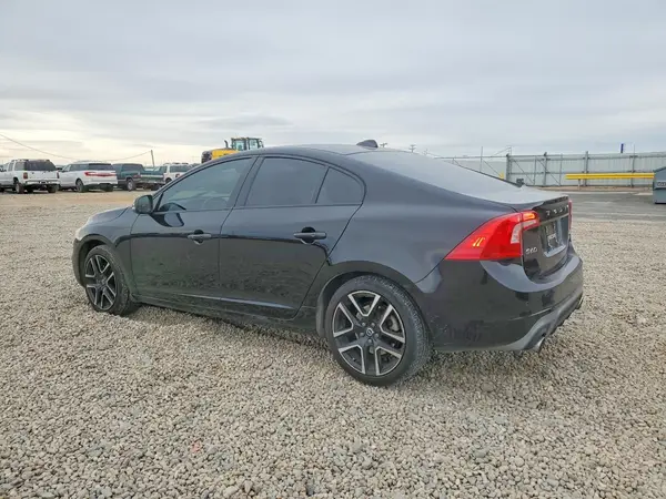 YV140MTL2J2453874 2018 VOLVO S60 - Image 2