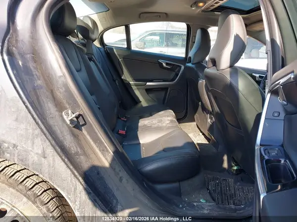 YV140MTL2J2462123 2018 VOLVO S60 - Image 8