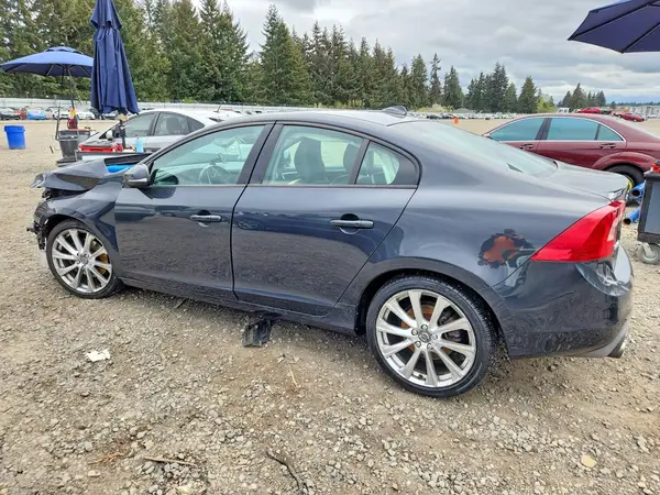 YV140MTL2J2467886 2018 VOLVO S60 - Image 2