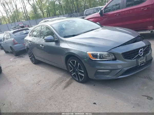 YV140MTL3H2427908 2017 VOLVO S60 - Image 1