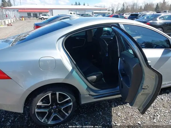 YV140MTL3H2428055 2017 VOLVO S60 - Image 8