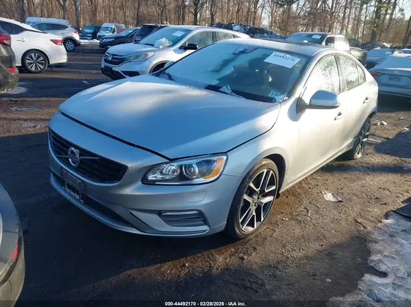 YV140MTL3H2434602 2017 VOLVO S60 - Image 2