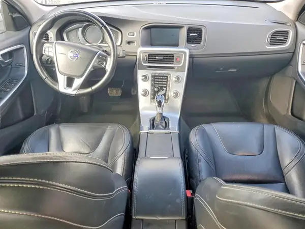 YV140MTL3H2438696 2017 VOLVO S60 - Image 8