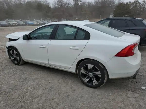 YV140MTL3J2453981 2018 VOLVO S60 - Image 2