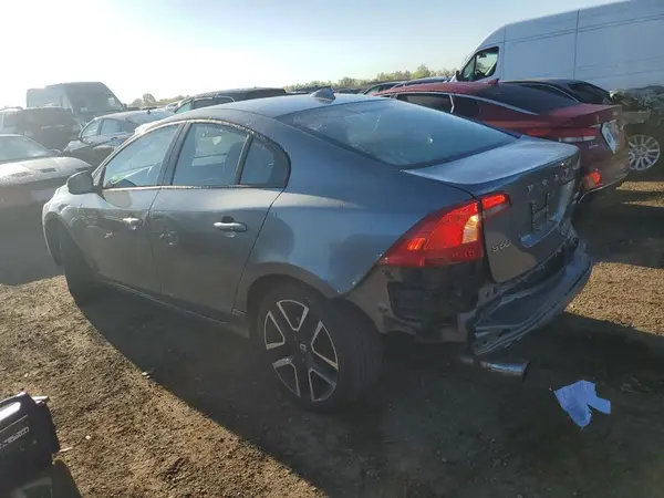 YV140MTL3J2454354 2018 VOLVO S60 - Image 2