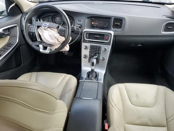 YV140MTL3J2460266 2018 VOLVO S60 - Image 8