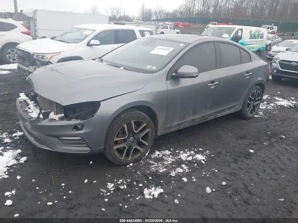 YV140MTL4H2420305 2017 VOLVO S60 - Image 2