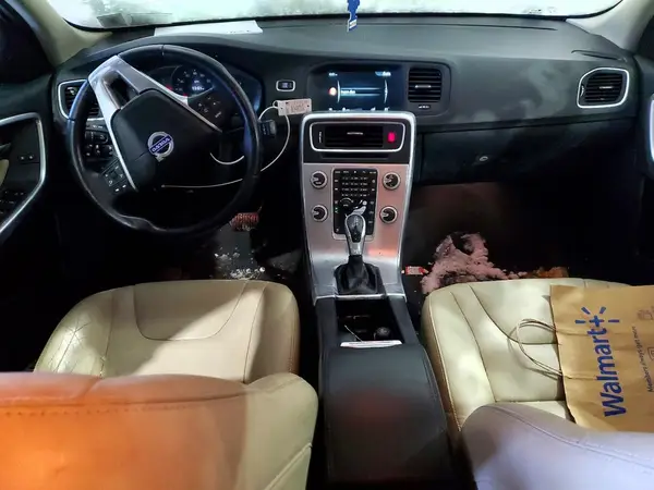 YV140MTL4H2420837 2017 VOLVO S60 - Image 8