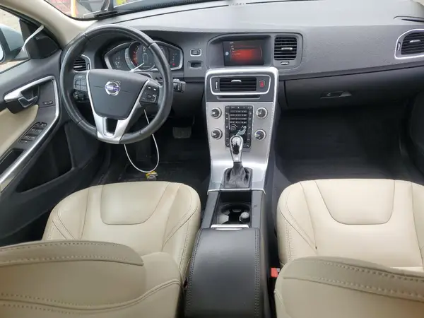 YV140MTL4J2453391 2018 VOLVO S60 - Image 8