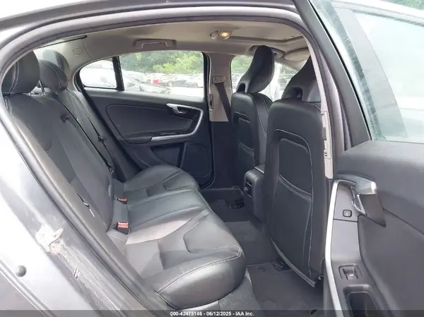 YV140MTL4J2460924 2018 VOLVO S60 - Image 8