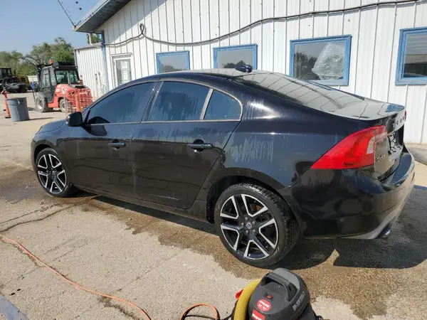 YV140MTL5H2428543 2017 VOLVO S60 - Image 2