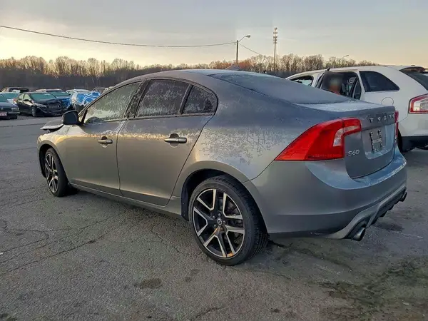 YV140MTL5H2428560 2017 VOLVO S60 - Image 2