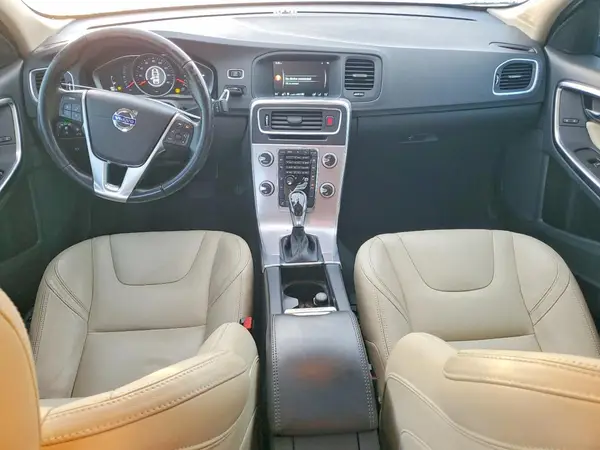 YV140MTL5H2428560 2017 VOLVO S60 - Image 8