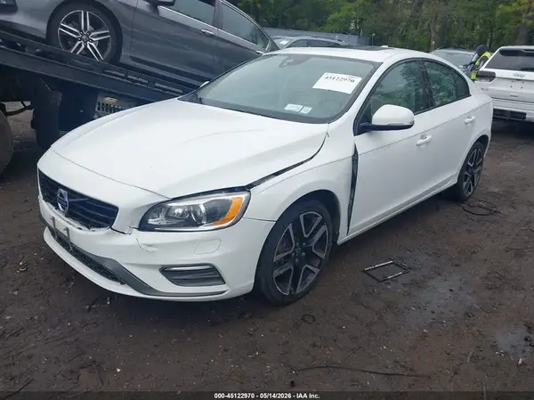 YV140MTL5J2462634 2018 VOLVO S60 - Image 2