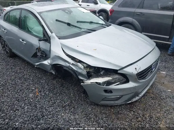 YV140MTL6H2431693 2017 VOLVO S60 - Image 1