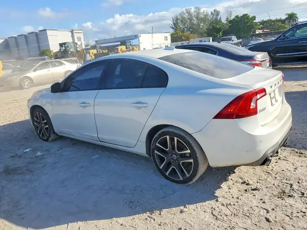 YV140MTL6H2439096 2017 VOLVO S60 - Image 2