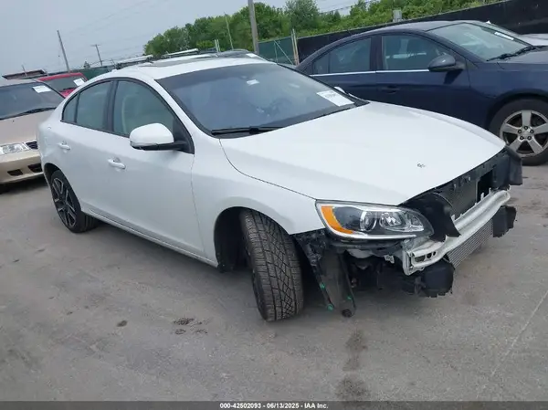 YV140MTL6H2439325 2017 VOLVO S60 - Image 1
