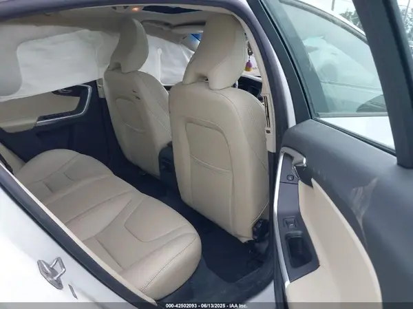 YV140MTL6H2439325 2017 VOLVO S60 - Image 8