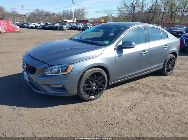 YV140MTL6J2459953 2018 VOLVO S60 - Image 2