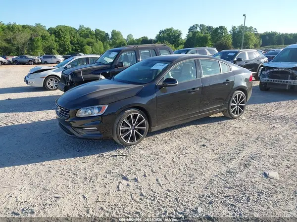 YV140MTL6J2462450 2018 VOLVO S60 - Image 2