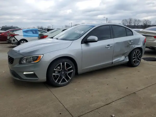 YV140MTL7J2450257 2018 VOLVO S60 - Image 1