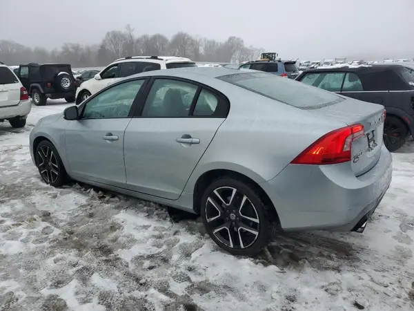 YV140MTL7J2453059 2018 VOLVO S60 - Image 2