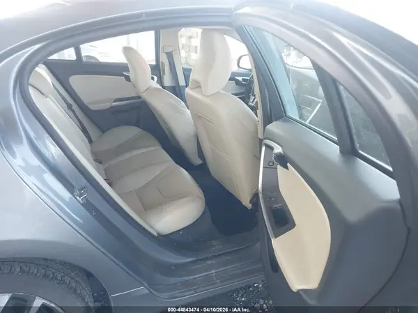 YV140MTL7J2457984 2018 VOLVO S60 - Image 8