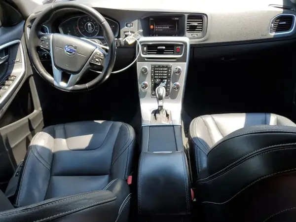 YV140MTL7J2461338 2018 VOLVO S60 - Image 8