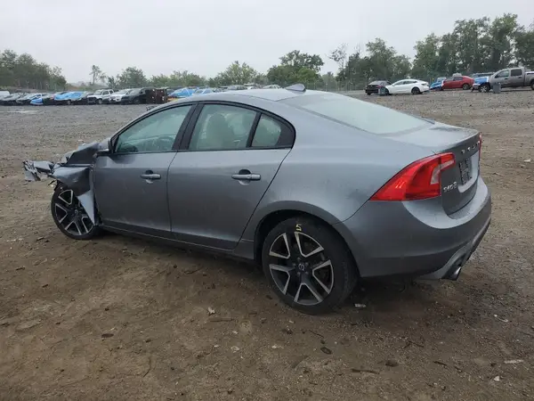 YV140MTL7J2461887 2018 VOLVO S60 - Image 2