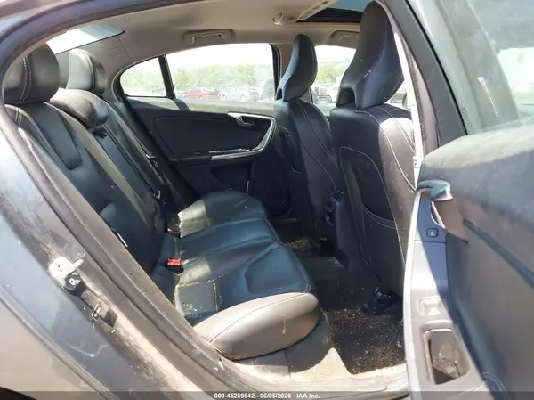 YV140MTL8H2426754 2017 VOLVO S60 - Image 8