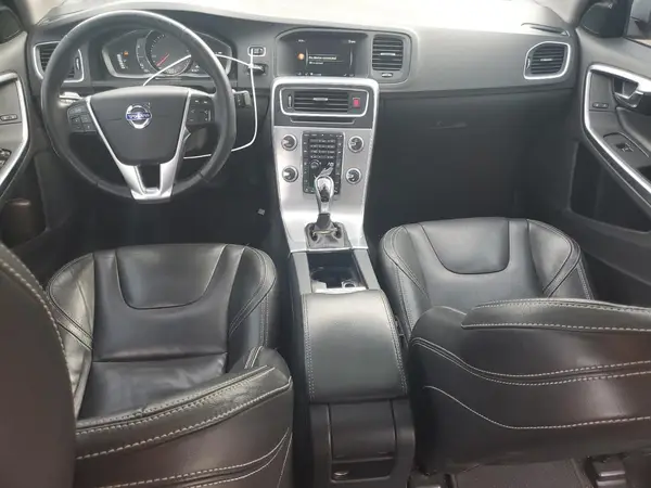 YV140MTL8H2435406 2017 VOLVO S60 - Image 8