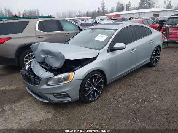 YV140MTL8J2465284 2018 VOLVO S60 - Image 2