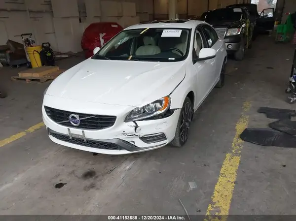 YV140MTL9H2427847 2017 VOLVO S60 - Image 2
