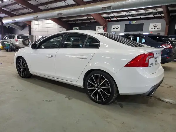 YV140MTL9H2438394 2017 VOLVO S60 - Image 2