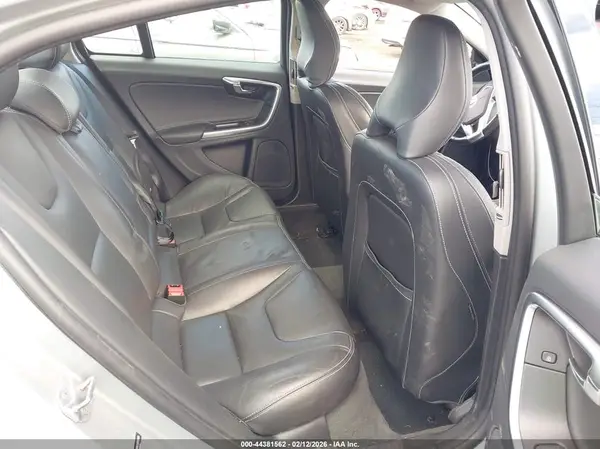 YV140MTL9J2456528 2018 VOLVO S60 - Image 8