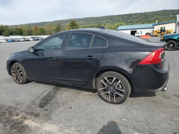 YV140MTLXH2429817 2017 VOLVO S60 - Image 2