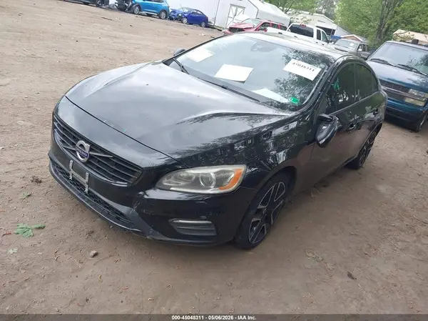 YV140MTLXH2437450 2017 VOLVO S60 - Image 2