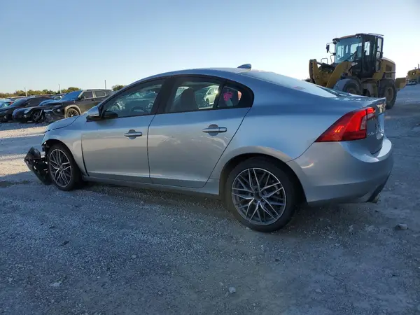 YV140MTLXH2438548 2017 VOLVO S60 - Image 2