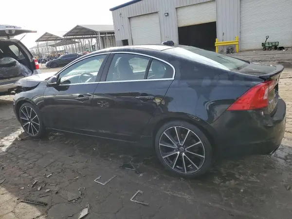 YV149MFK1G2396469 2016 VOLVO S60 - Image 2