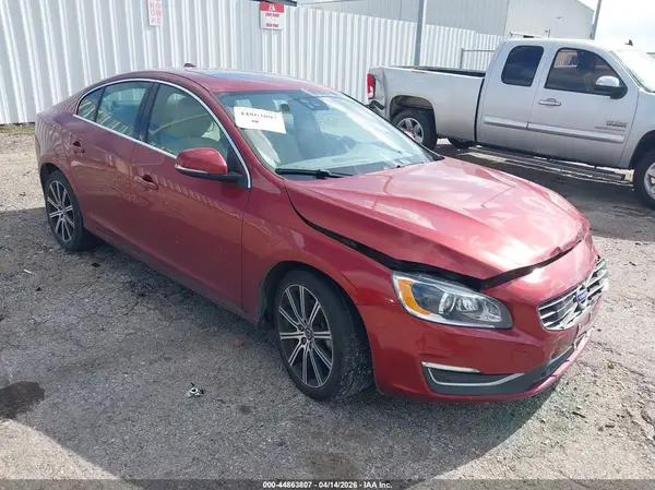 YV149MFM2G2395820 2016 VOLVO S60 - Image 1