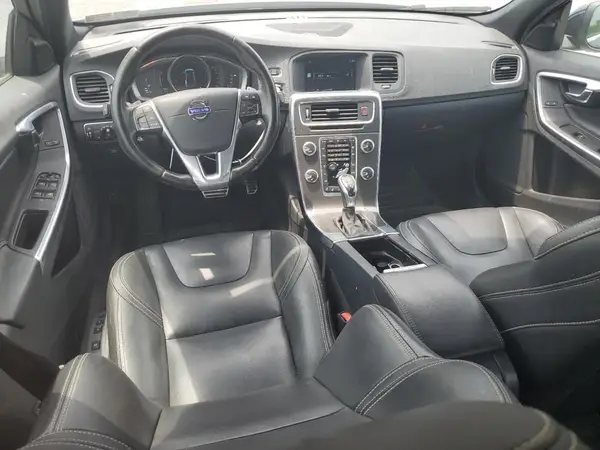 YV149MFM2G2396983 2016 VOLVO S60 - Image 8