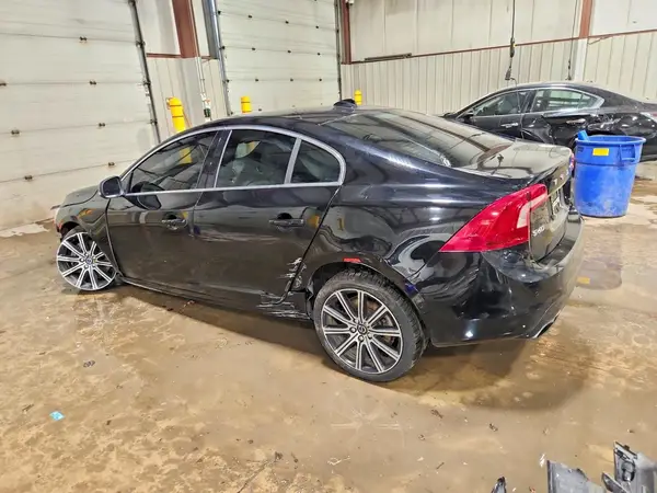 YV149MFM5G2395245 2016 VOLVO S60 - Image 2