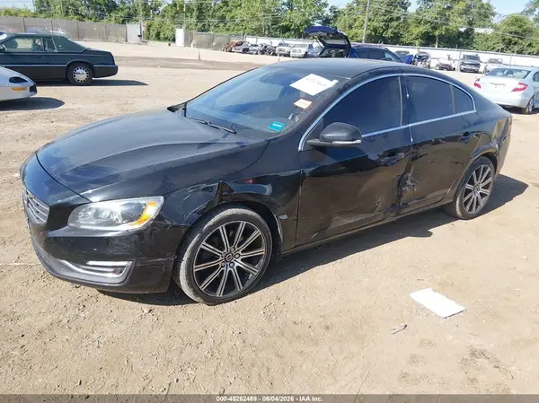 YV149MFM9G1400775 2016 VOLVO S60 - Image 2