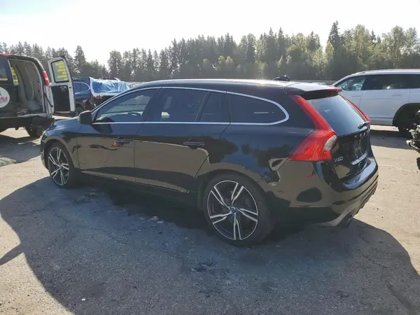 YV149MSS2H1372548 2017 VOLVO V60 - Image 2