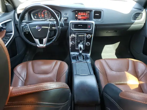 YV149MTK9H2437243 2017 VOLVO S60 - Image 8