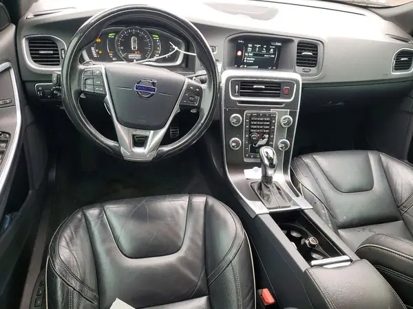 YV149MTS1H2435454 2017 VOLVO S60 - Image 8